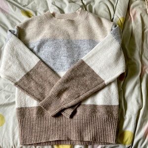 WOMENS SWEATER. H&M, XS knitted cream, gray, white, brown casual sweater!